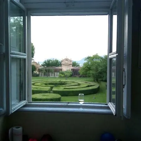 Soggiorno In Un Castello Διαμέρισμα